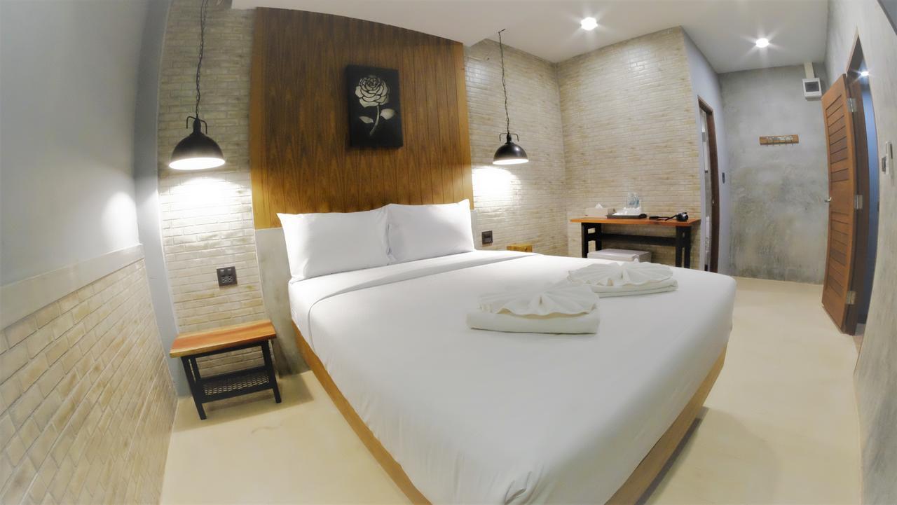 Hotel Le Anda Krabi town Extérieur photo