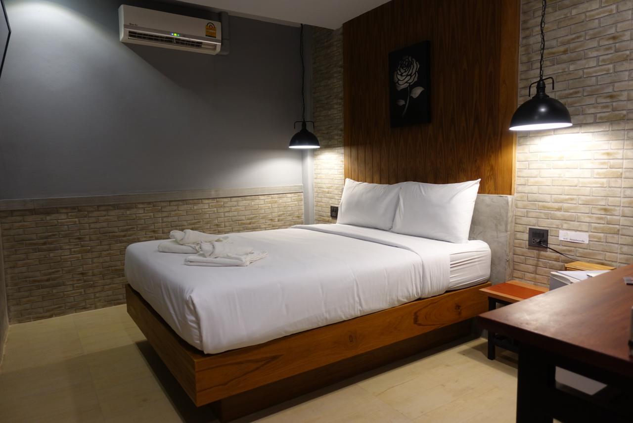 Hotel Le Anda Krabi town Extérieur photo